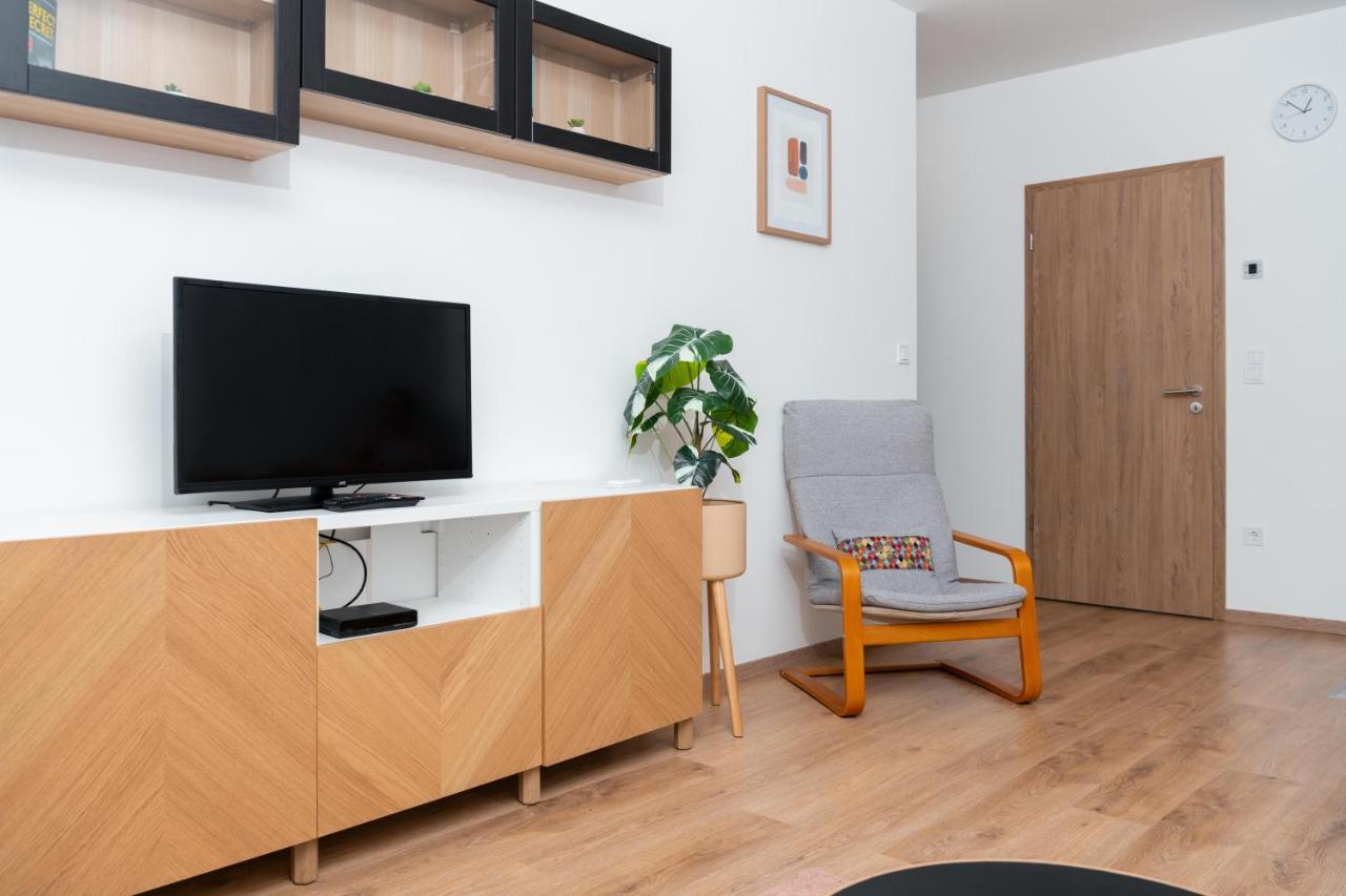 Westside Apartments By Urbanrent Budapest Extérieur photo